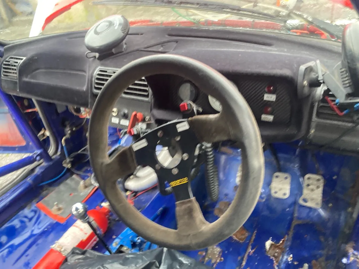 Peugeot 205 gti sprint car track day - Image 3