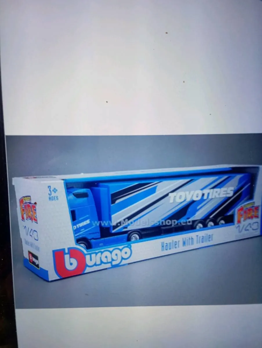 BbURAGO VIOLVO GLOBETROTTER  XXL 1-43 SCALE TRUCK - Image 1