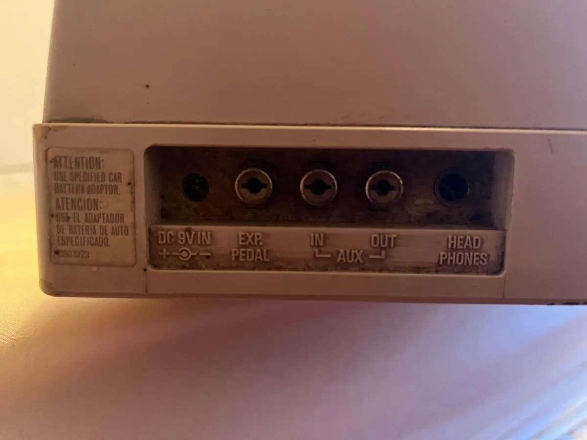 Electric Keyboard - Image 3