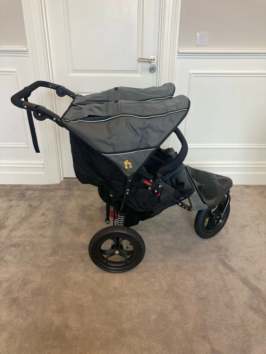 Out n about Double buggy - Image 2