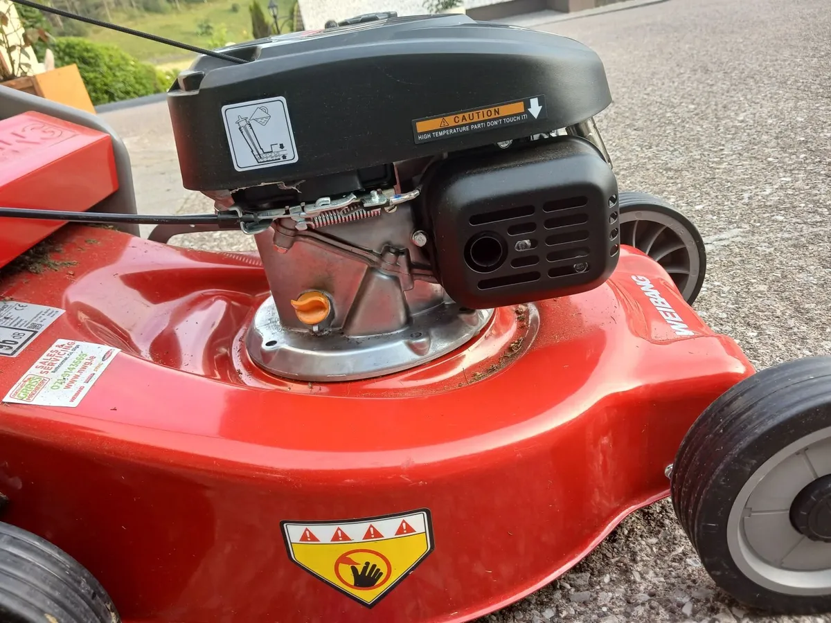 Lawn mower - Image 2