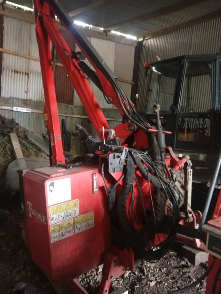 Twose hedgecutter mateng wood chipper - Image 2