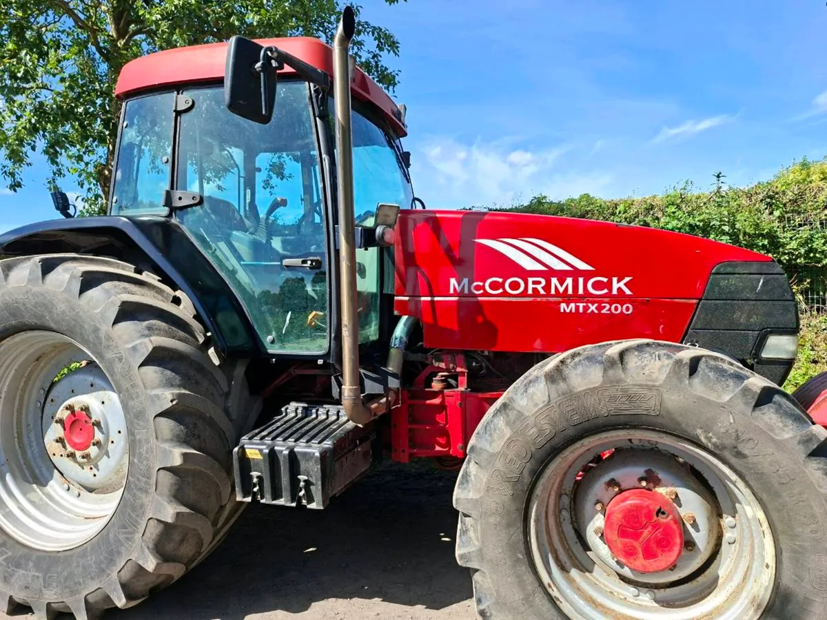 Tractor - Image 2