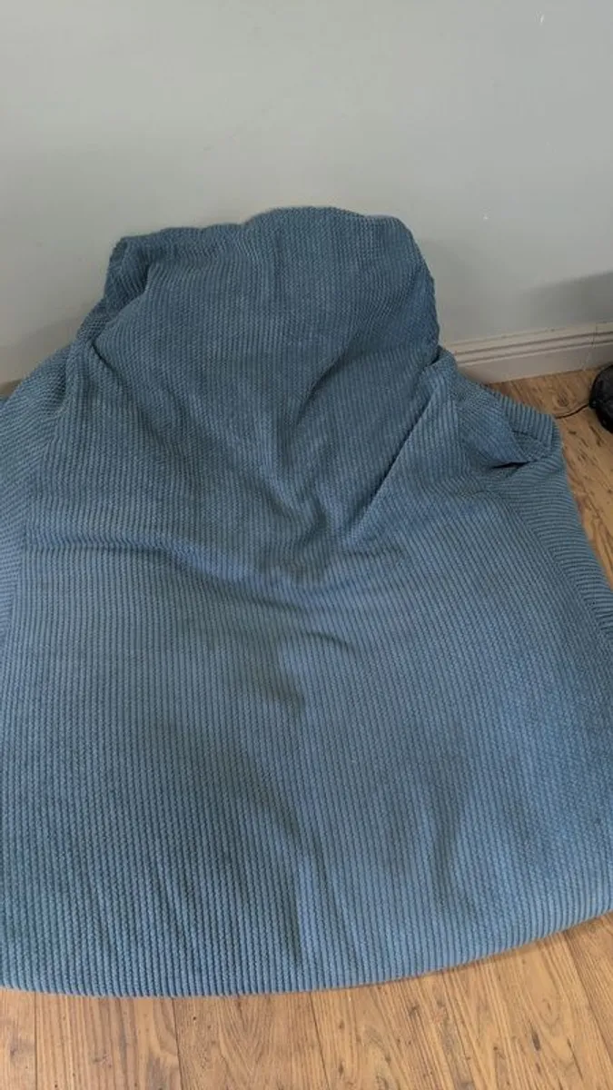 Big Bertha Bean Bag - Image 2