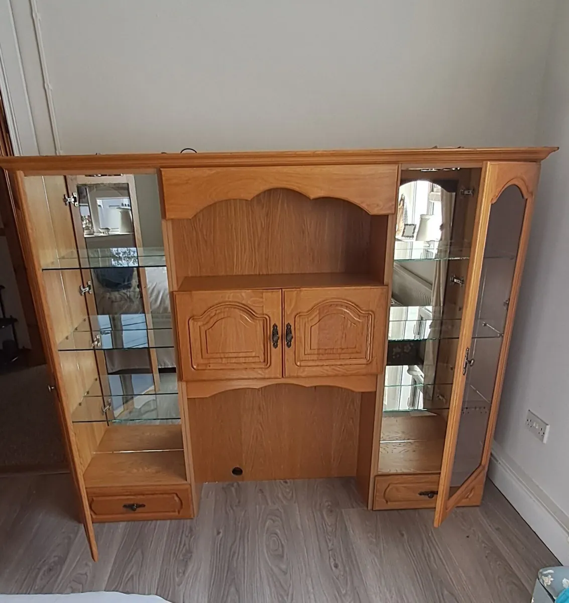 Sideboard display unit - Image 4