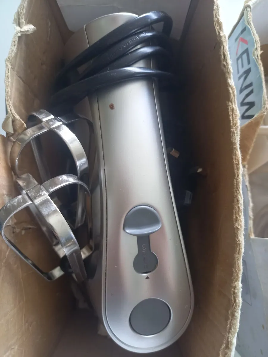 Kenwood hand mixer and mini chopper - Image 2