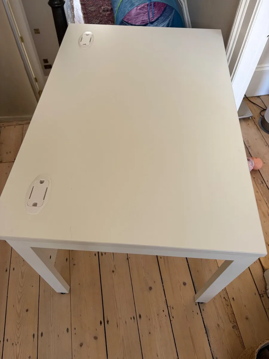 White Desk - FREE TO GO ASAP - Image 1