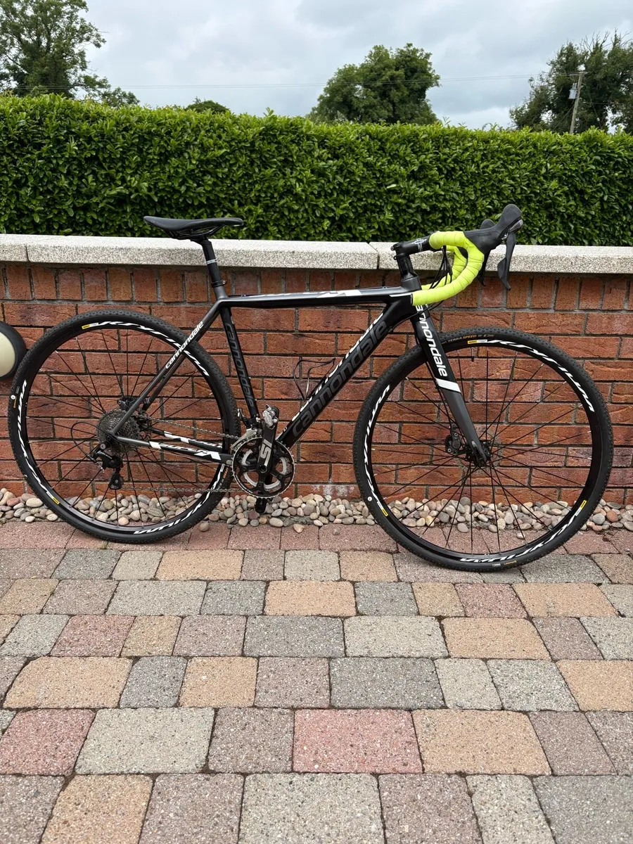 Cannondale Carbon Bike - Image 1