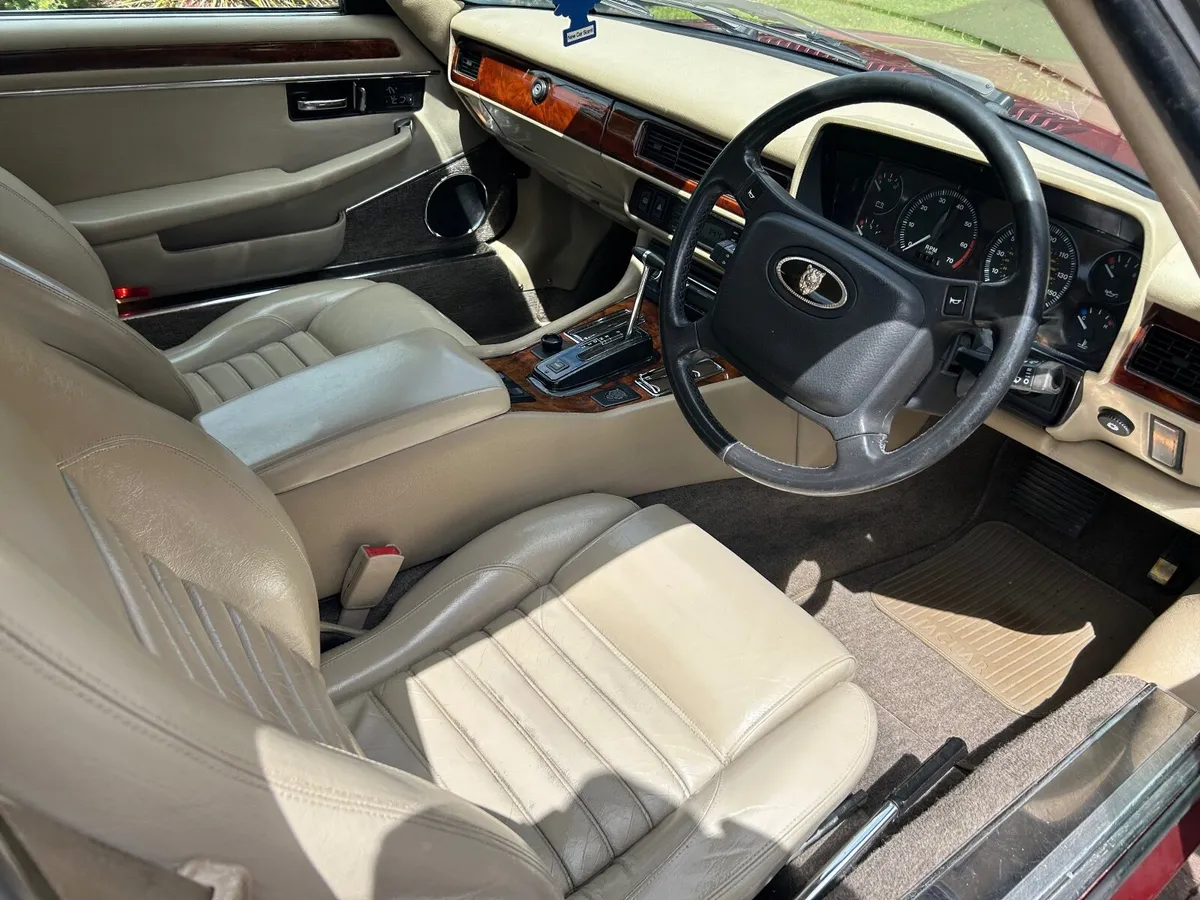 Jaguar XJS 1991 - Image 2