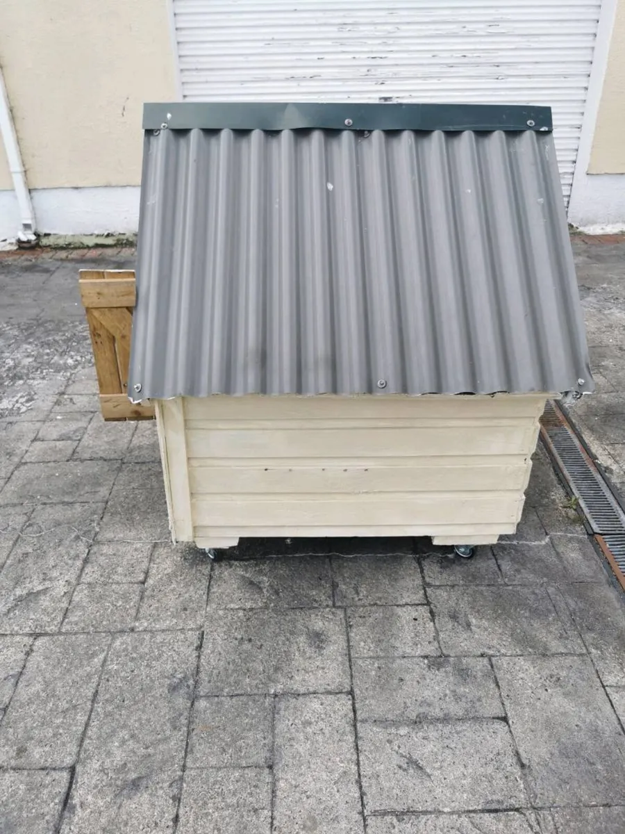 Animal kennel. Largen - Image 4