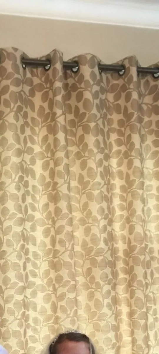 Eyelet curtains - Image 2