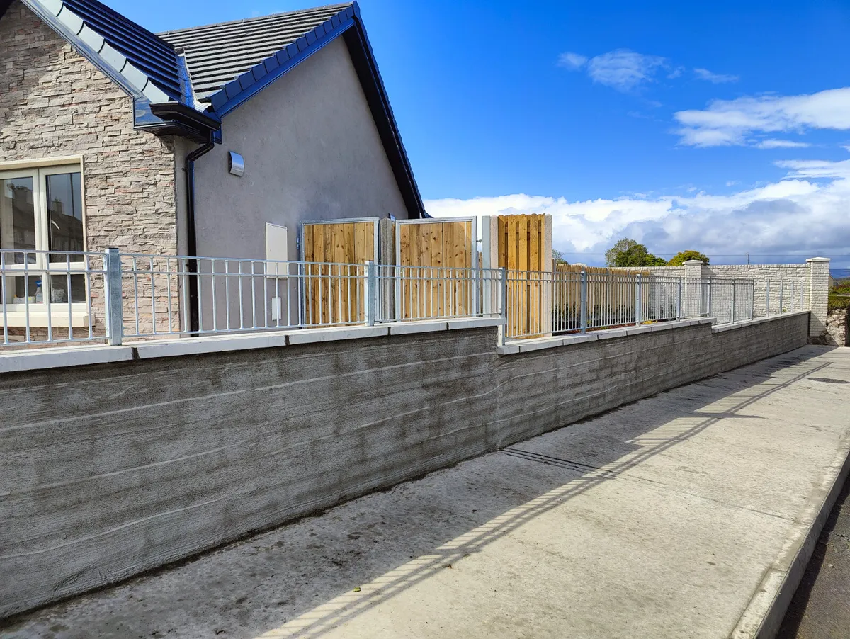 Galvanised Gates & Railings made to order - Image 3