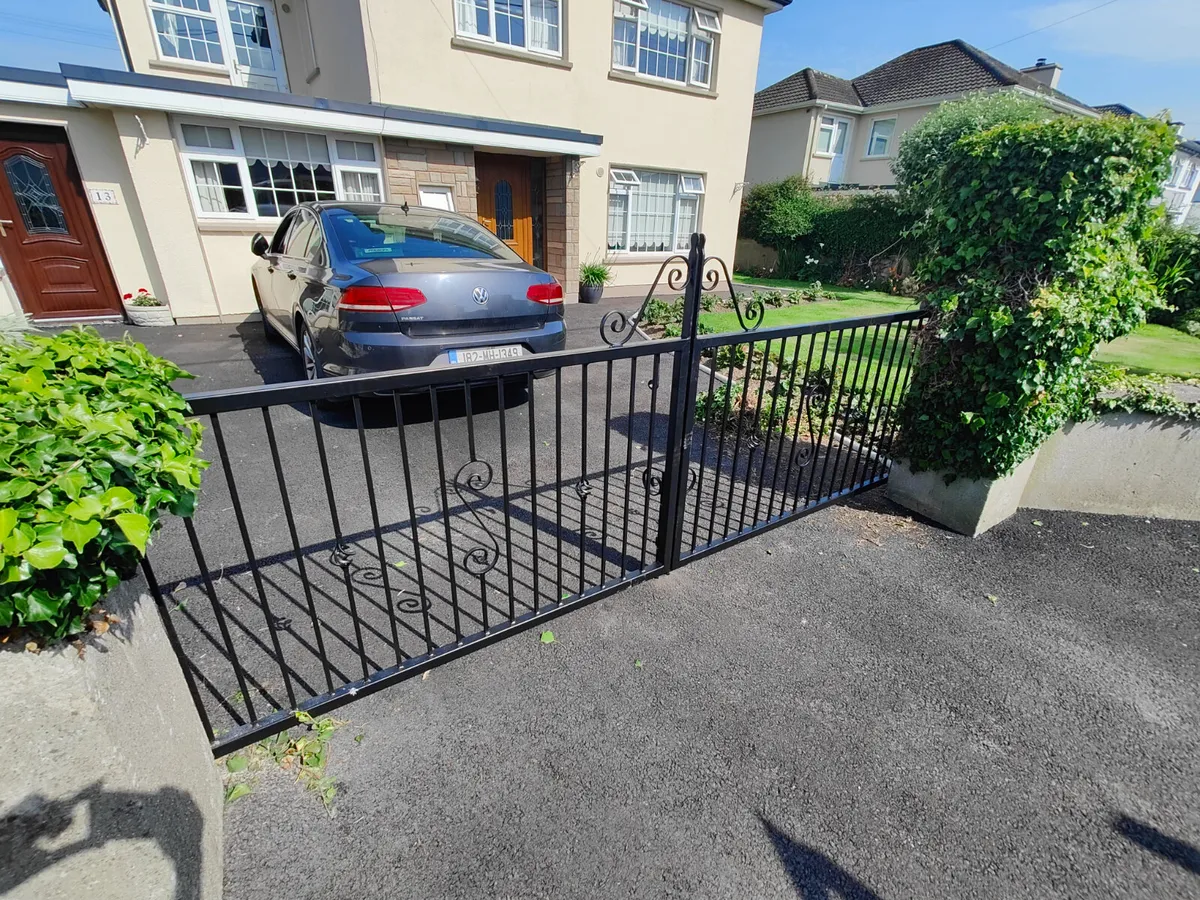 Galvanised Gates & Railings made to order - Image 1