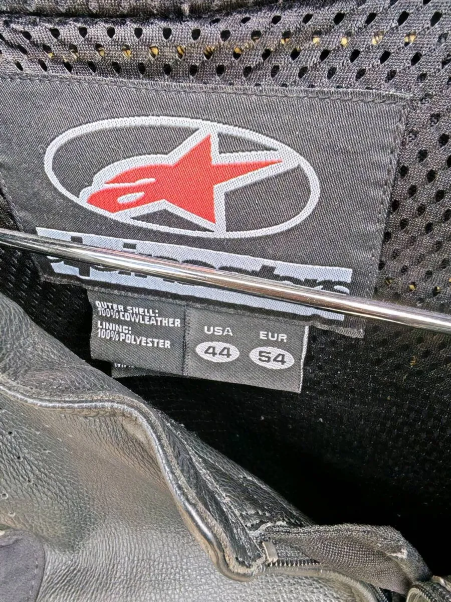 Motorcycle leathers - Image 1