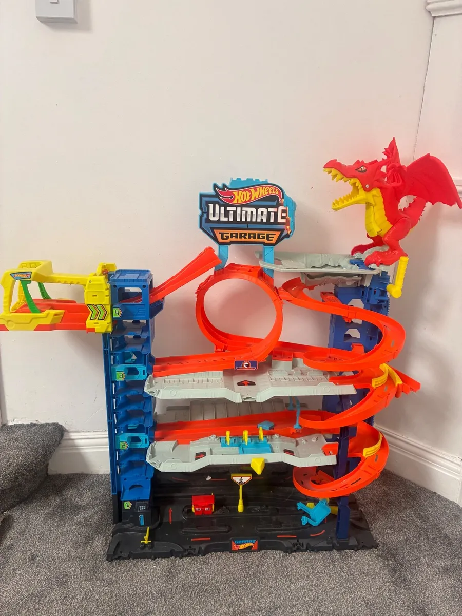 Hot Wheel Garage - Image 3