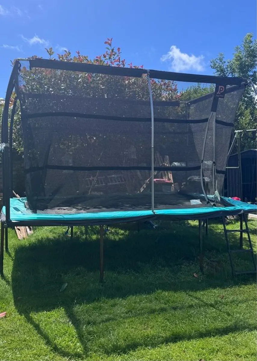 Trampoline - Jump Trampoline - Power Elite Series 12 x 8 ft