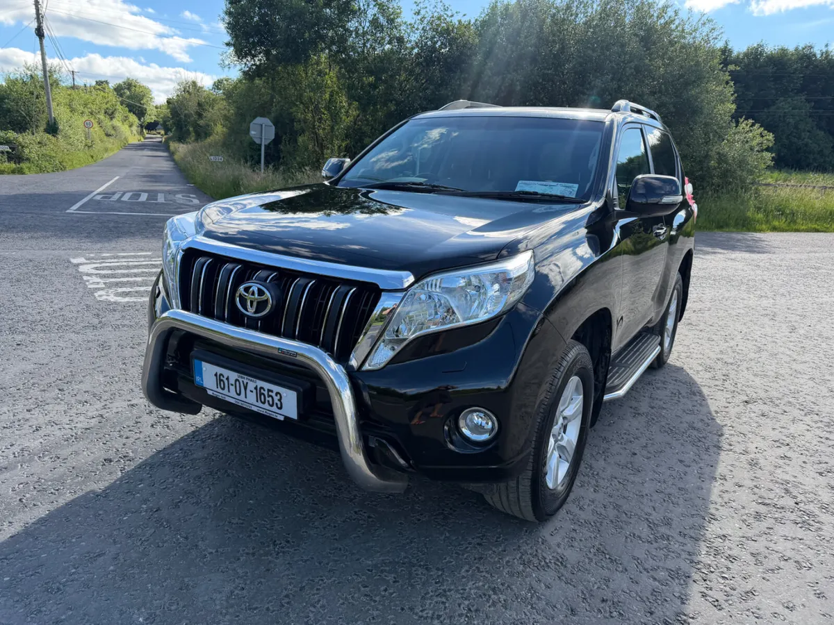 2016 Toyota Landcruiser - Image 2