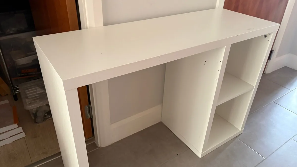 Desk - Image 2