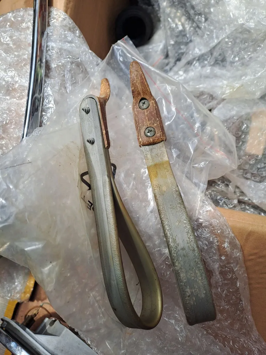 NSU PRINZ 1000 LIGHTS AND PARTS - Image 4