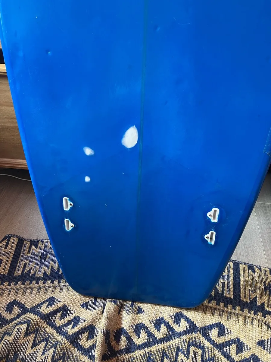 Mini Simmons 5’8” Surf board - Image 3