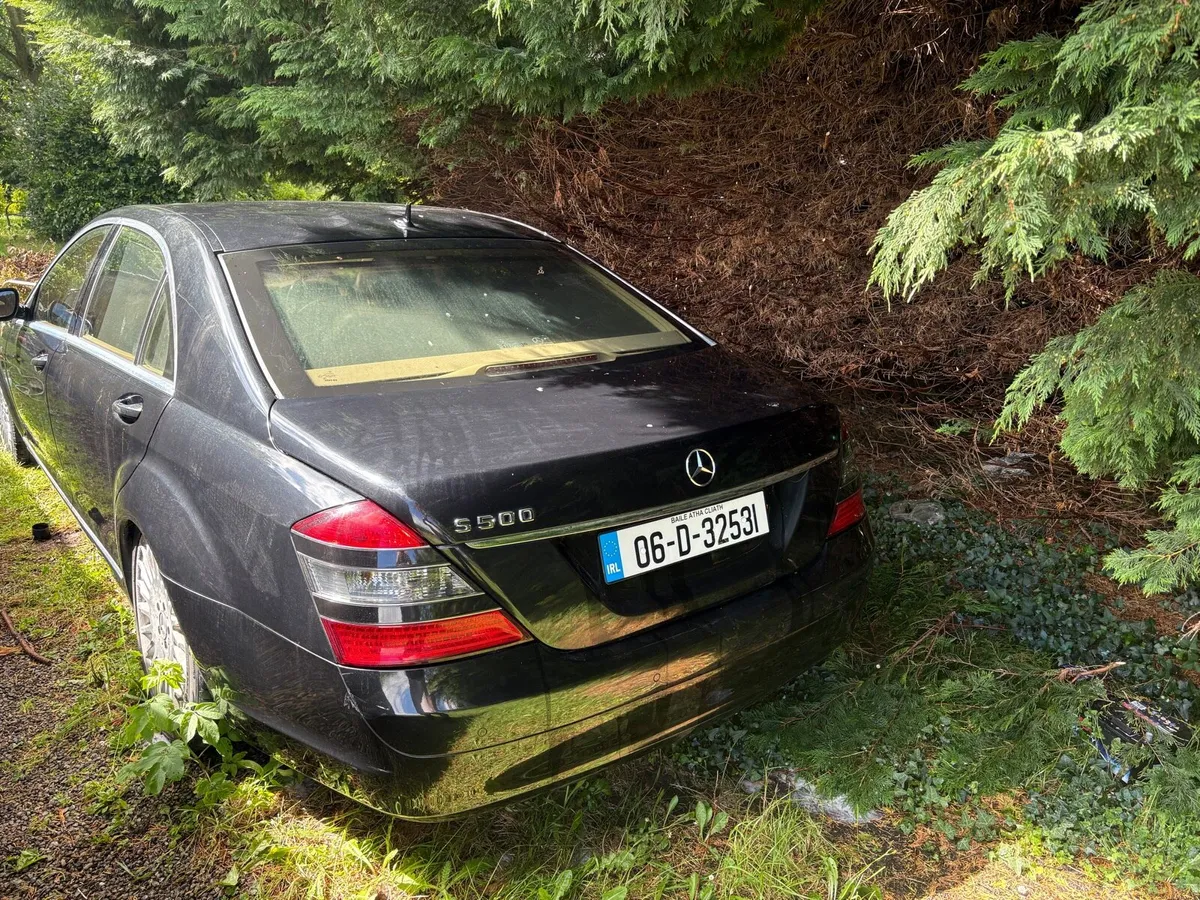 Mercedes S500L - For Repair - Image 2