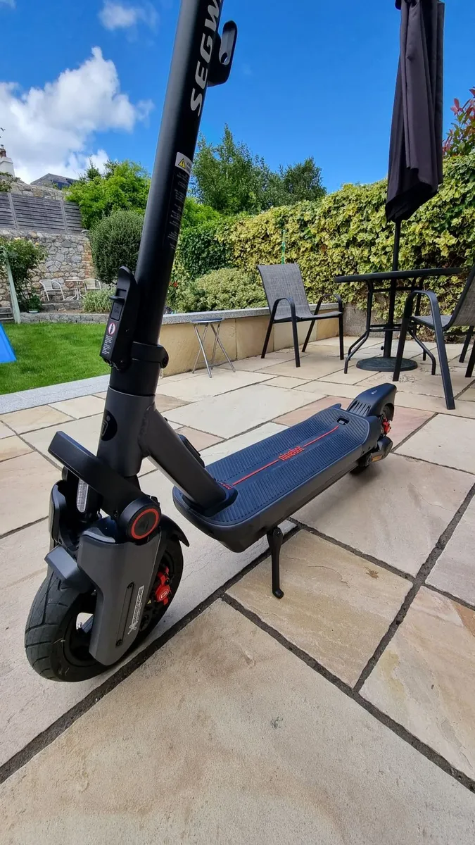 Segway Ninebot Max G3 (US Spec - 40km/h) - Mint - Image 1