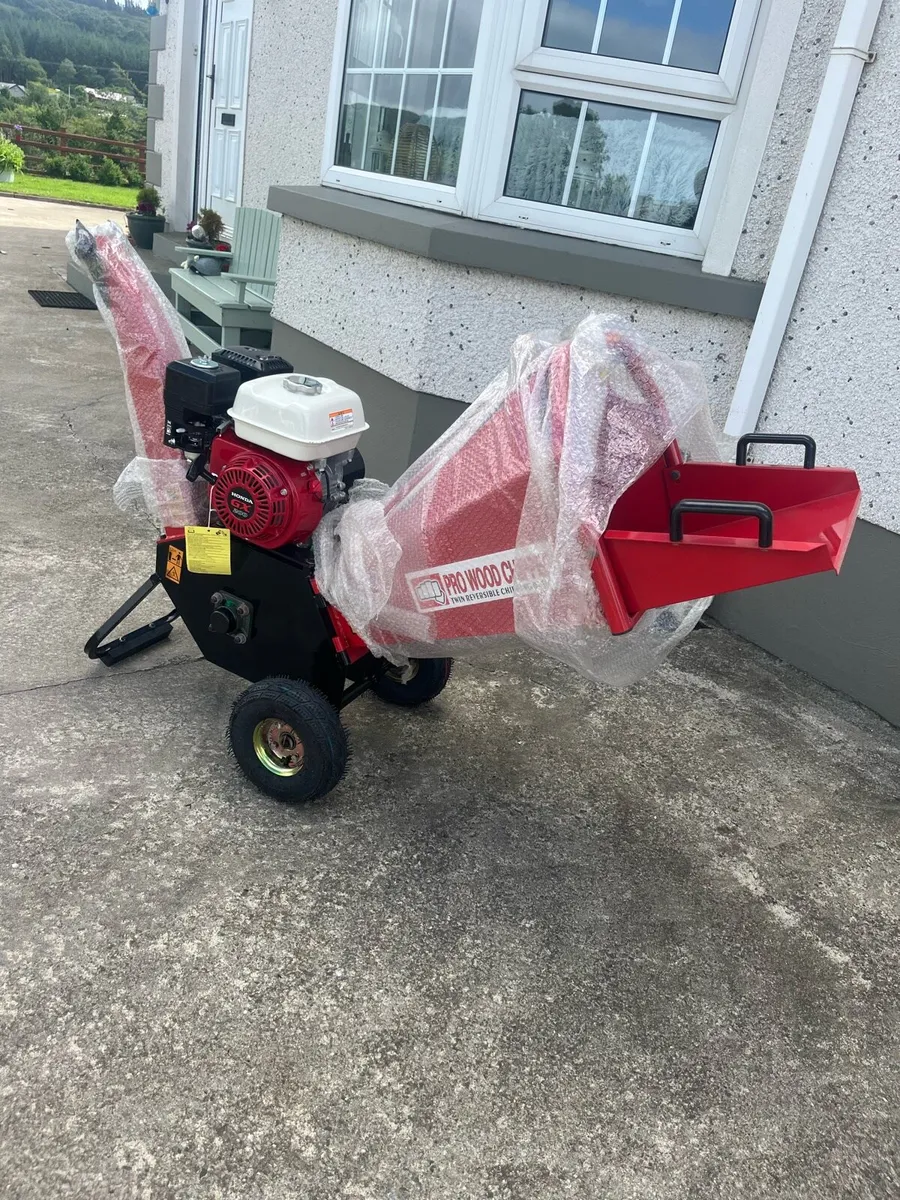 Honda Wood Chipper - Image 2