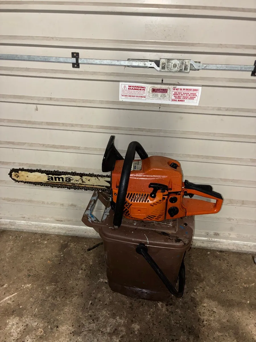 Chainsaw - Image 1