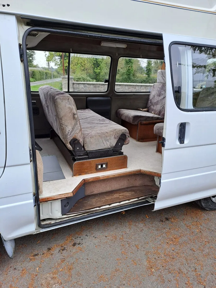 Toyota hicace camper - Image 3