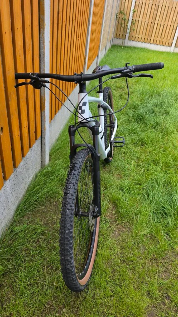 Cube Acid XL 29 2022 Hardtail Mountainbike - Image 3