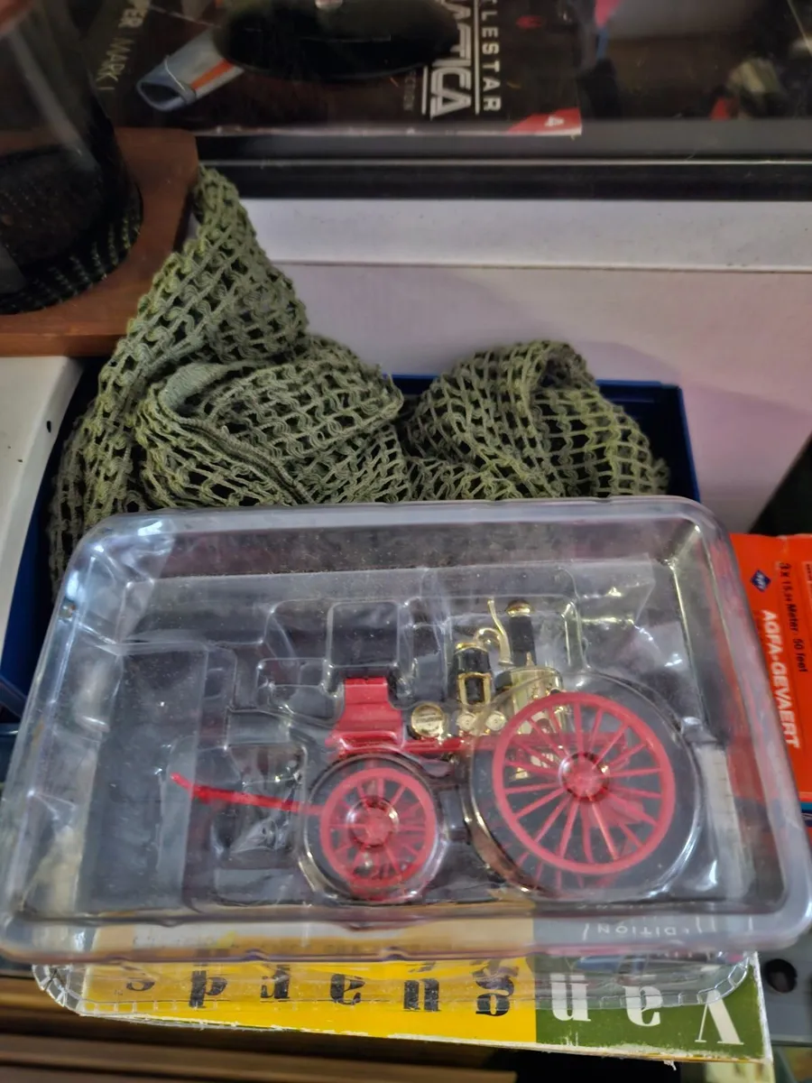 Corgi Atlas Fire Engine - Image 1