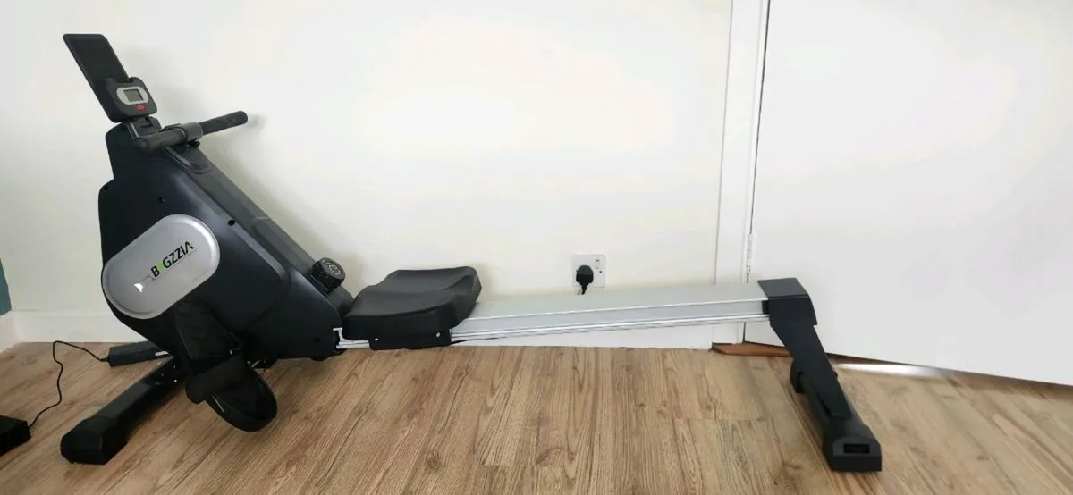 Bigzzia Rowing Machine - Image 1