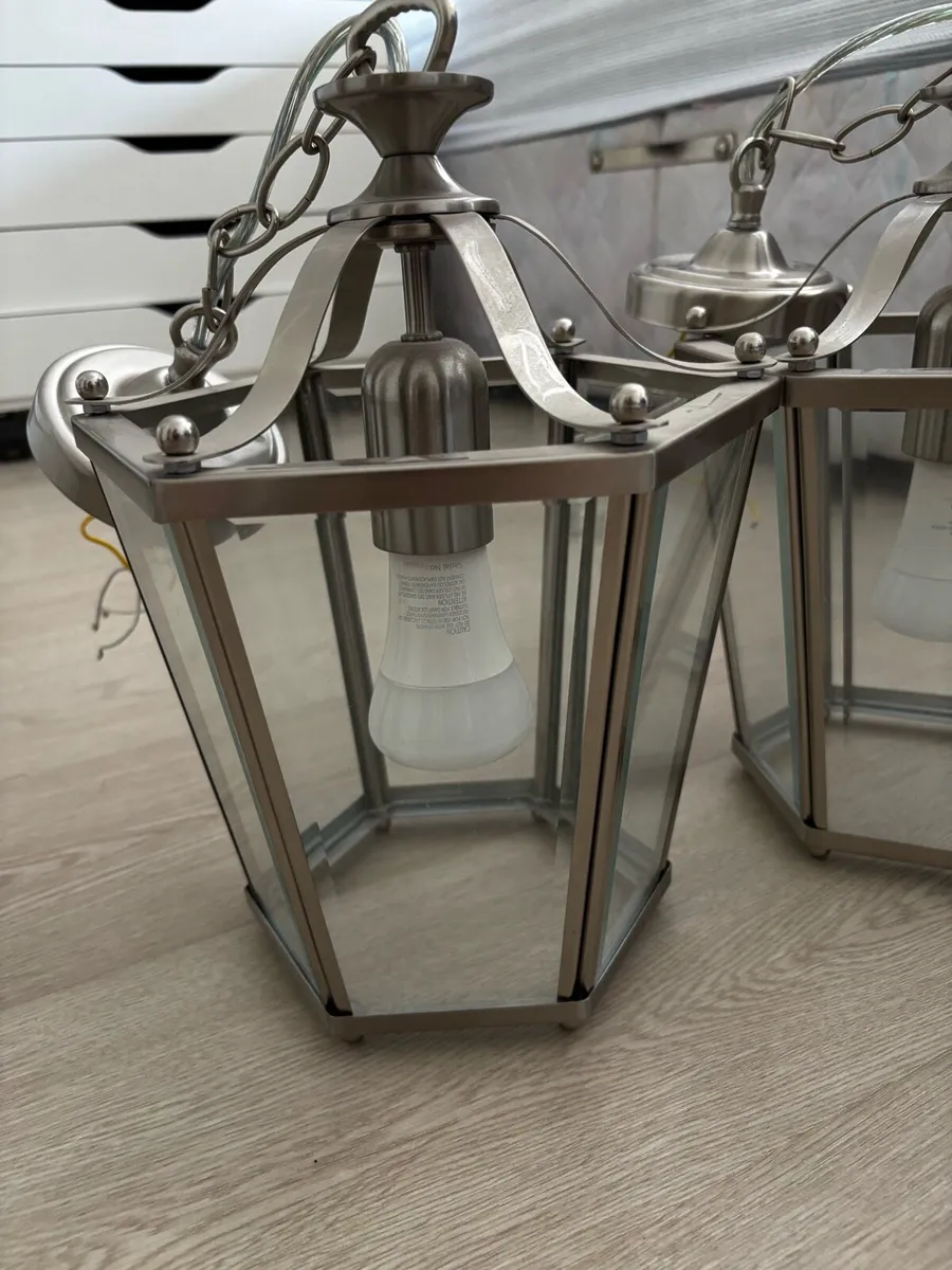 Pair of ceiling light fittings - Image 2