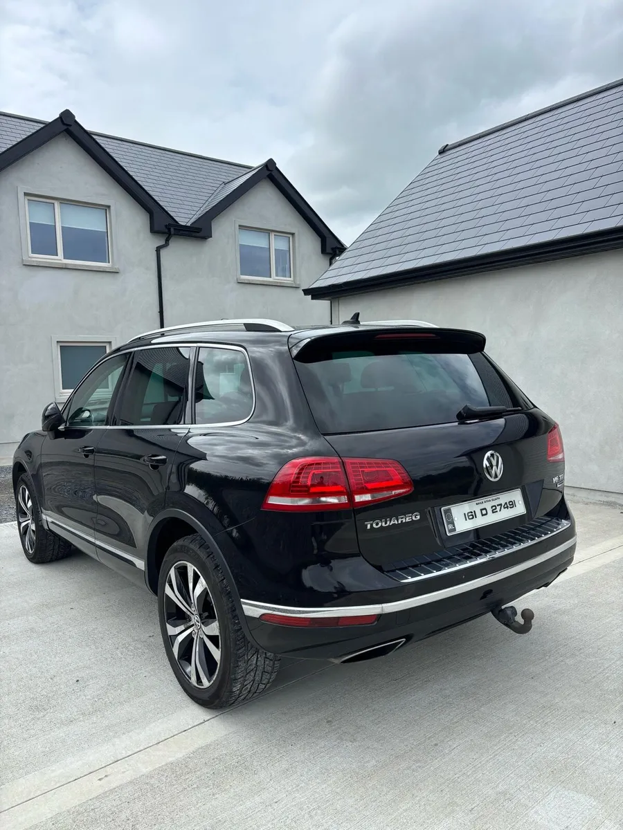 2016 VW Touareg v6 TDI 5 Seats - No VAT - Image 4