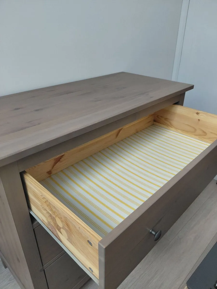 Chest of Drawers - Image 3