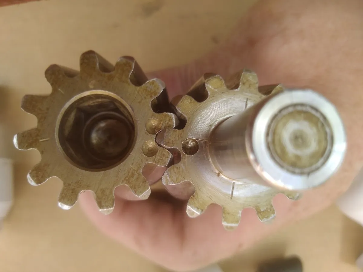 Goldstar twin gear juicer - Image 2