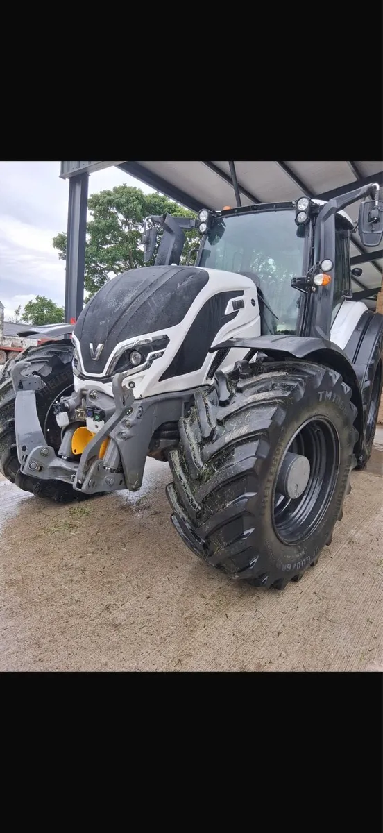 2022 Valtra t195 - Image 3
