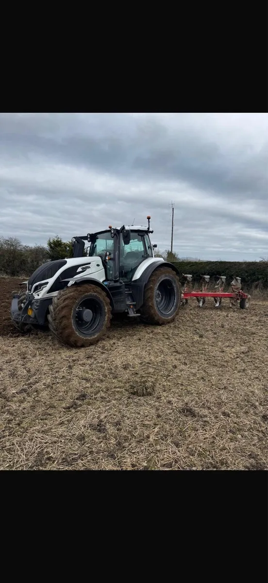 2022 Valtra t195 - Image 1
