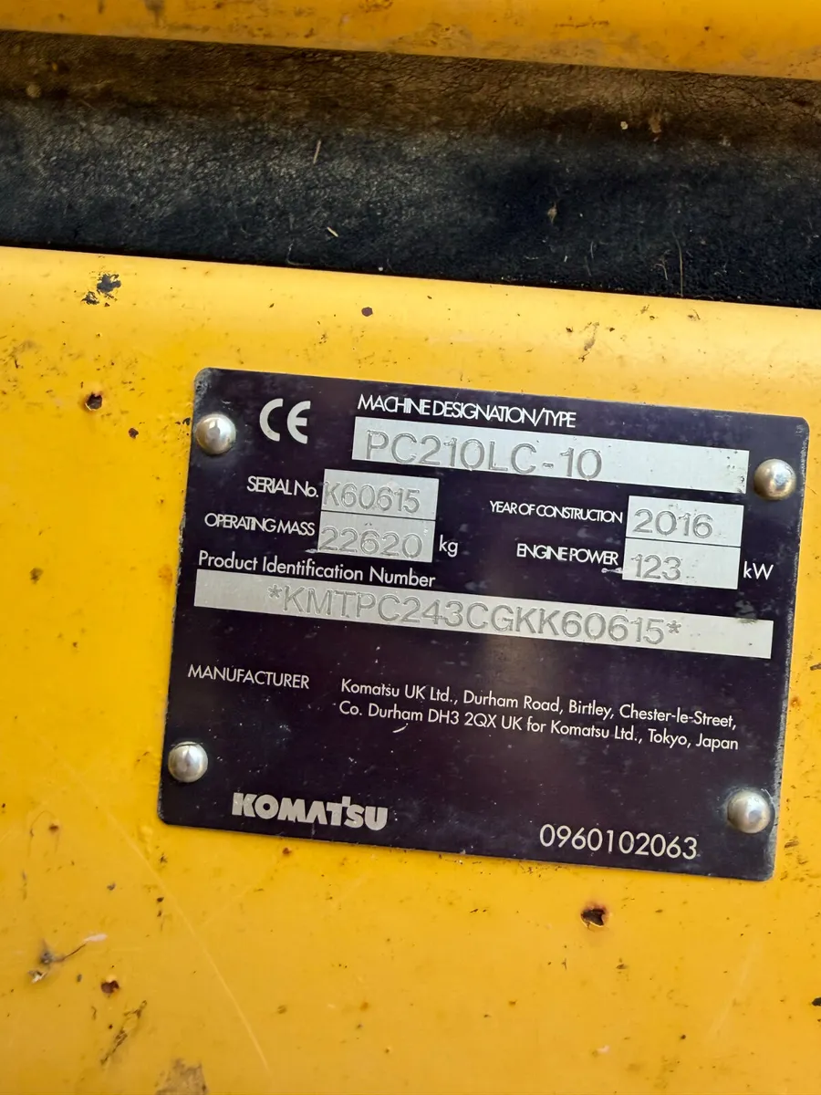 Komatsu 210 - Image 4