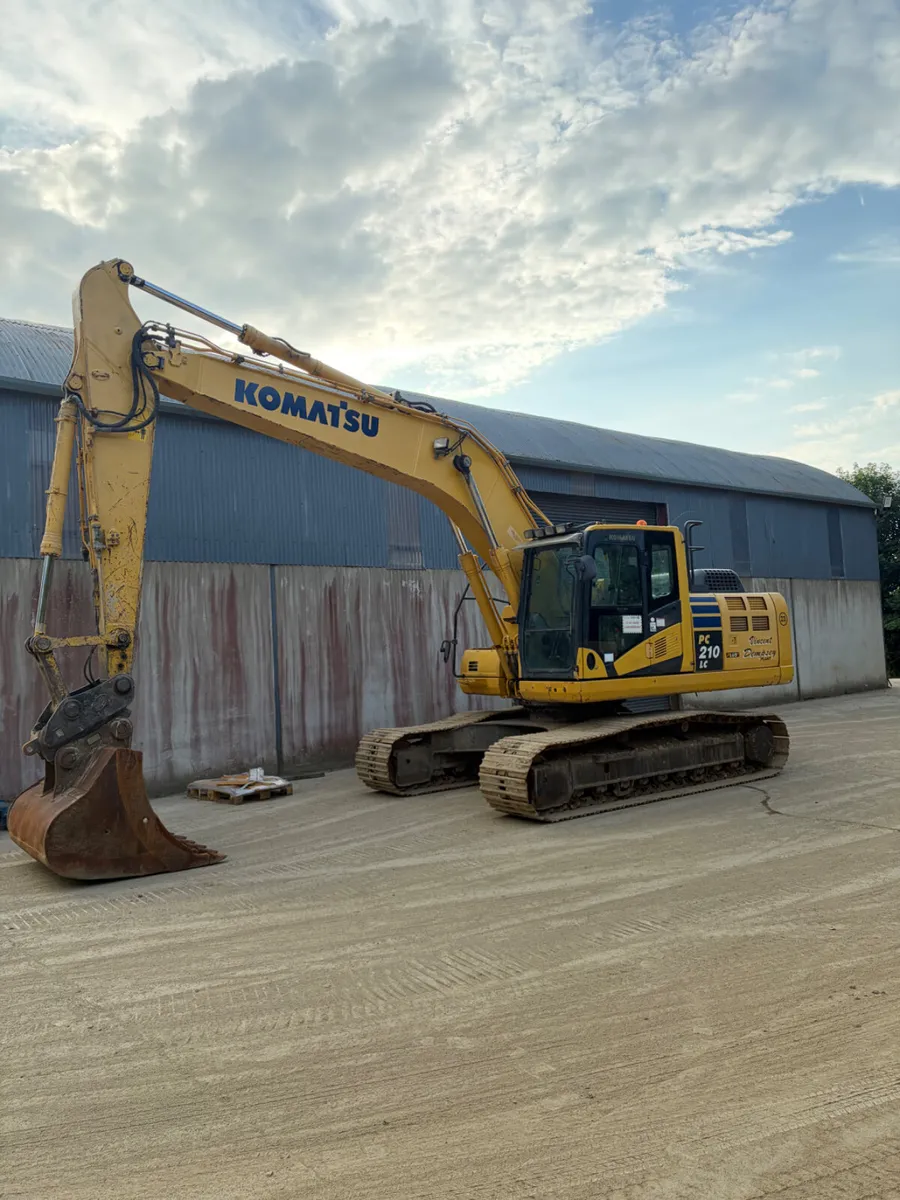 Komatsu 210 - Image 1