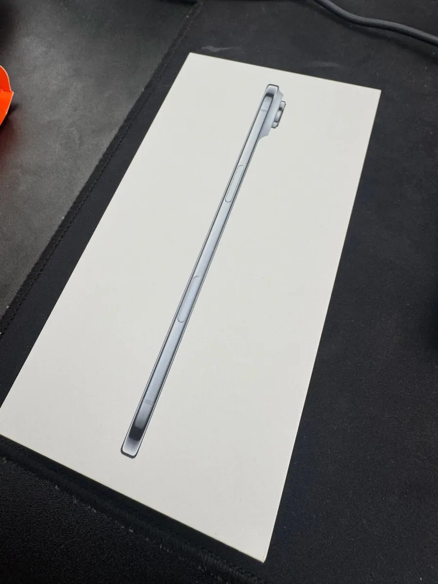 iPhone 17 AIR | unboxed - Image 1
