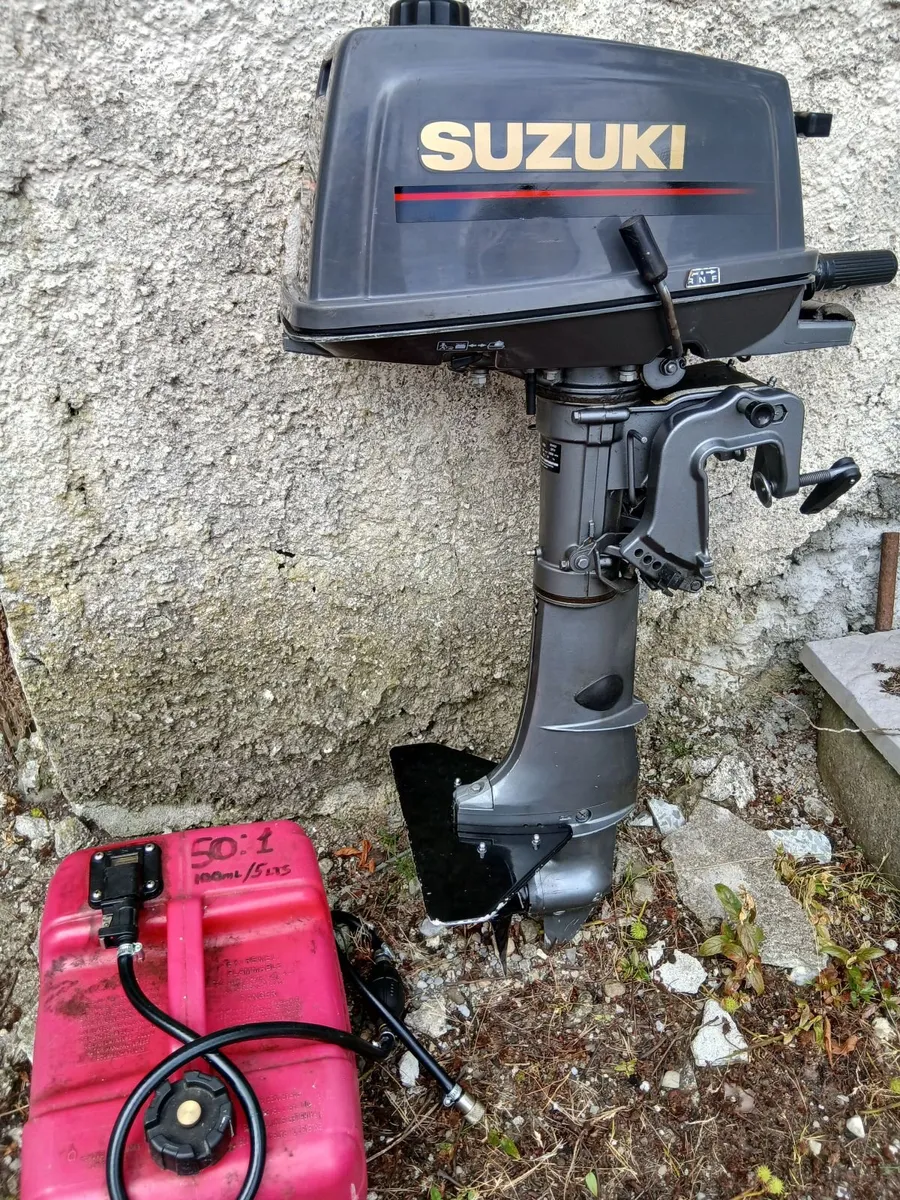 Boat engine - Image 4