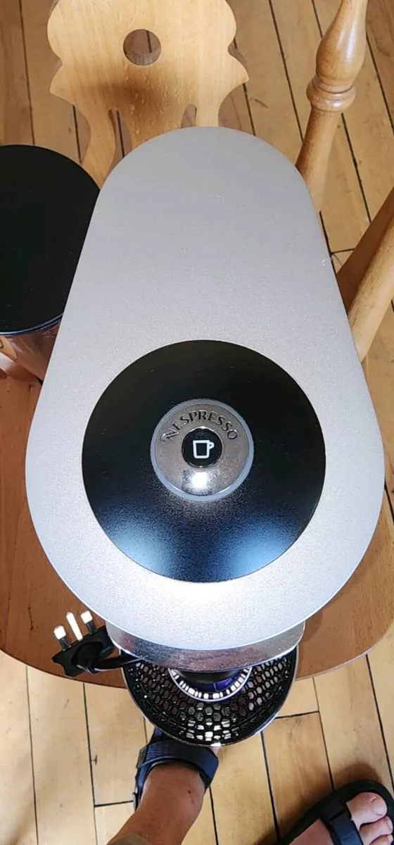 Nespresso coffee machine - Image 4