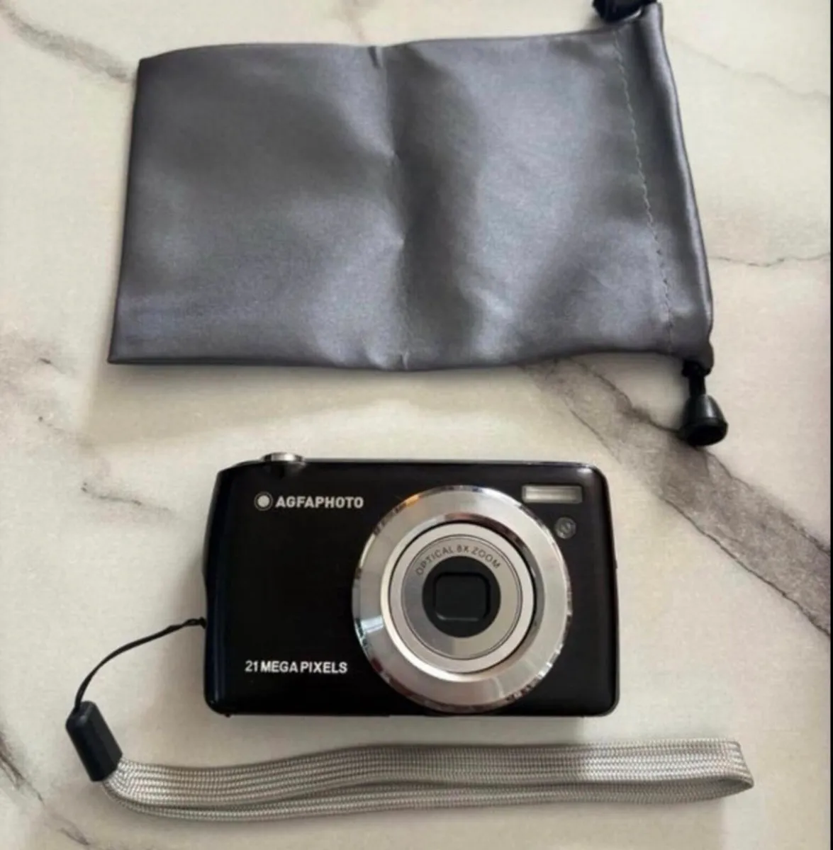 Digital camera New price €140 - Image 3