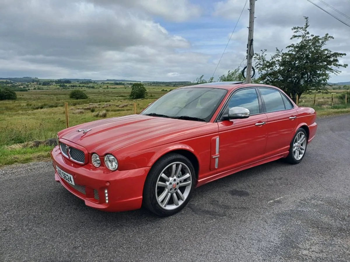 Jaguar XJR V8 Supercharged    ( Jap import ) - Image 1