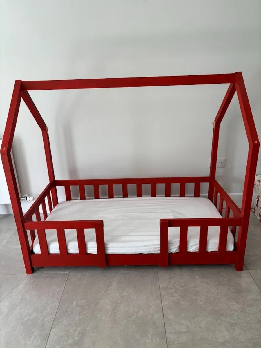 Toddler/Child Bed - Image 1