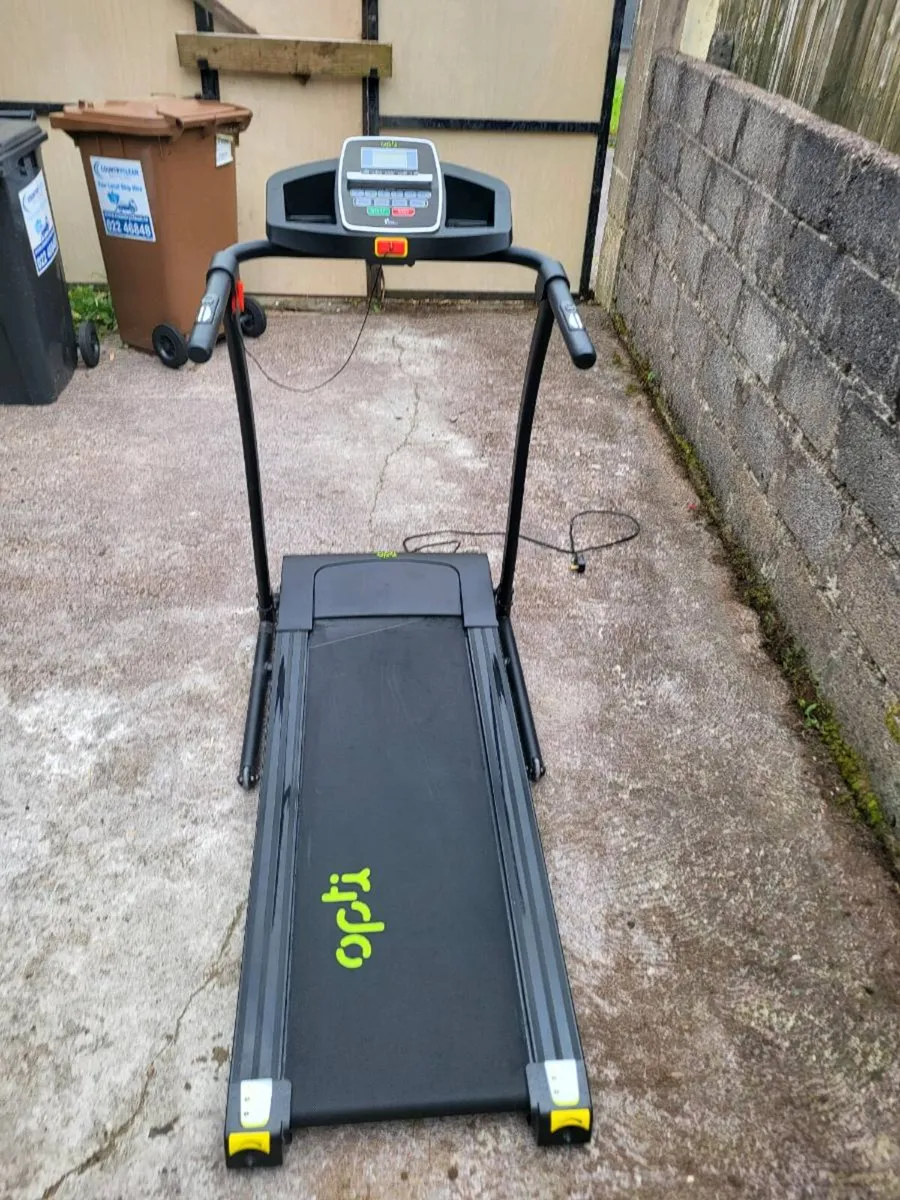 Opti treadmill like new.  Delivery - Image 4