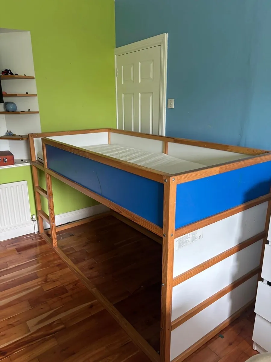 Children Bed x 2 - High Bed - Image 1