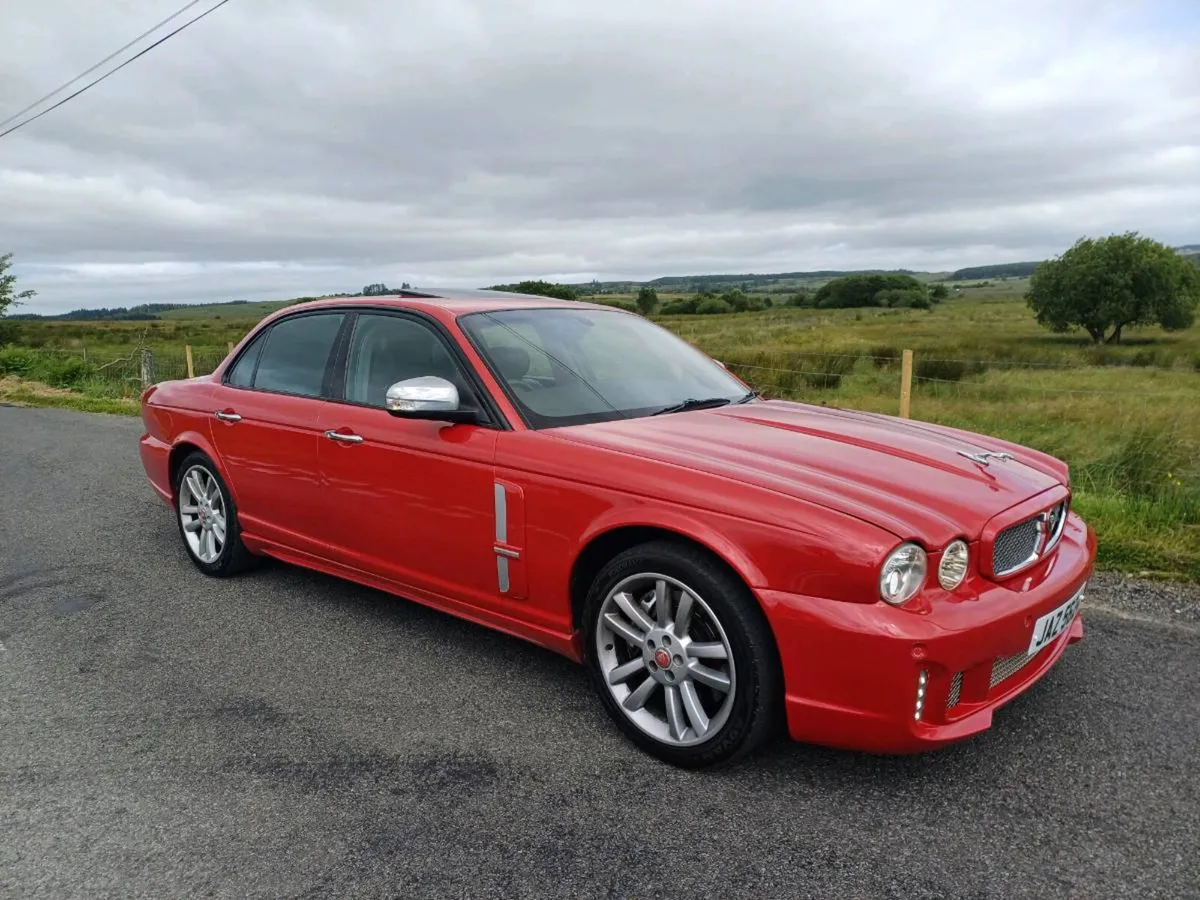 Jaguar XJR V8 Supercharged    ( Jap import ) - Image 2