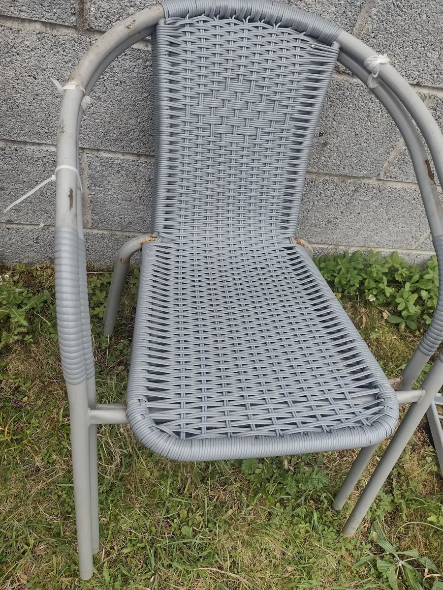 2 Grey Rattan effect garden arm chairs - Image 3